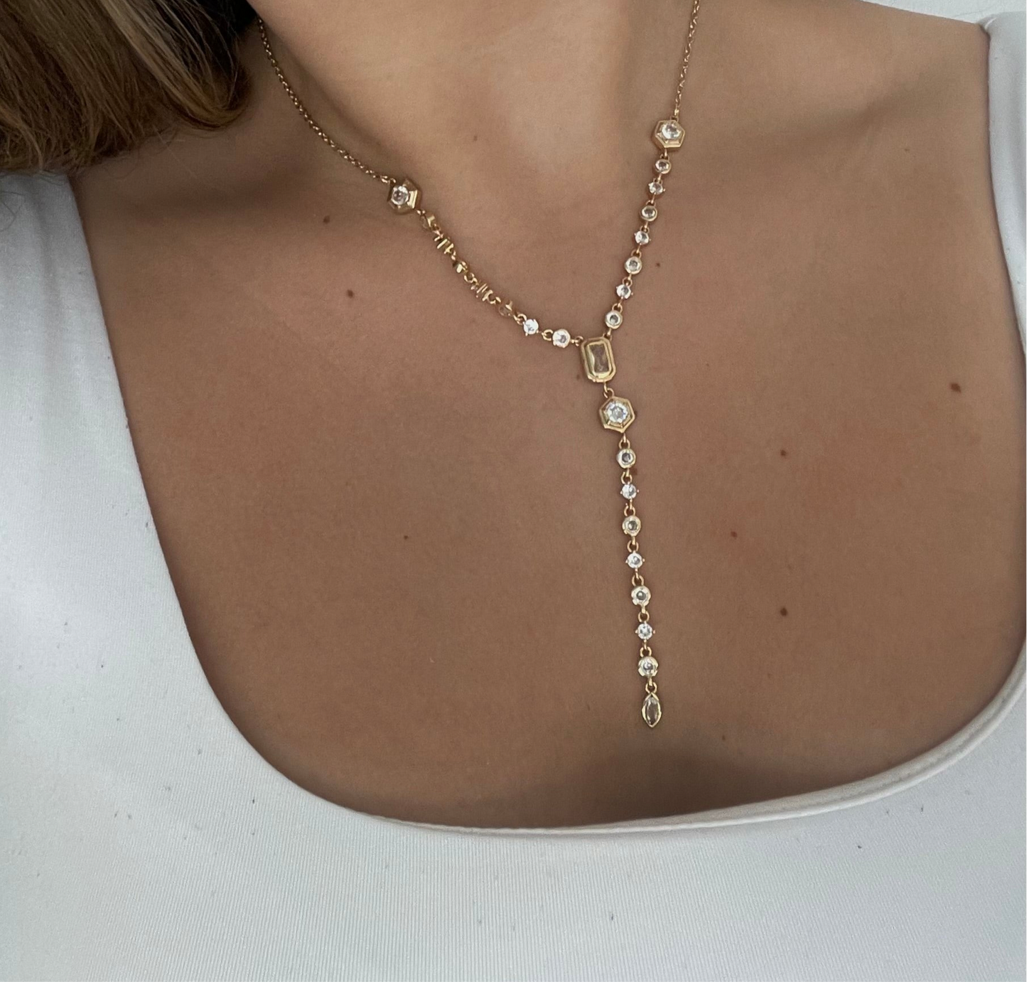 Lyra necklace