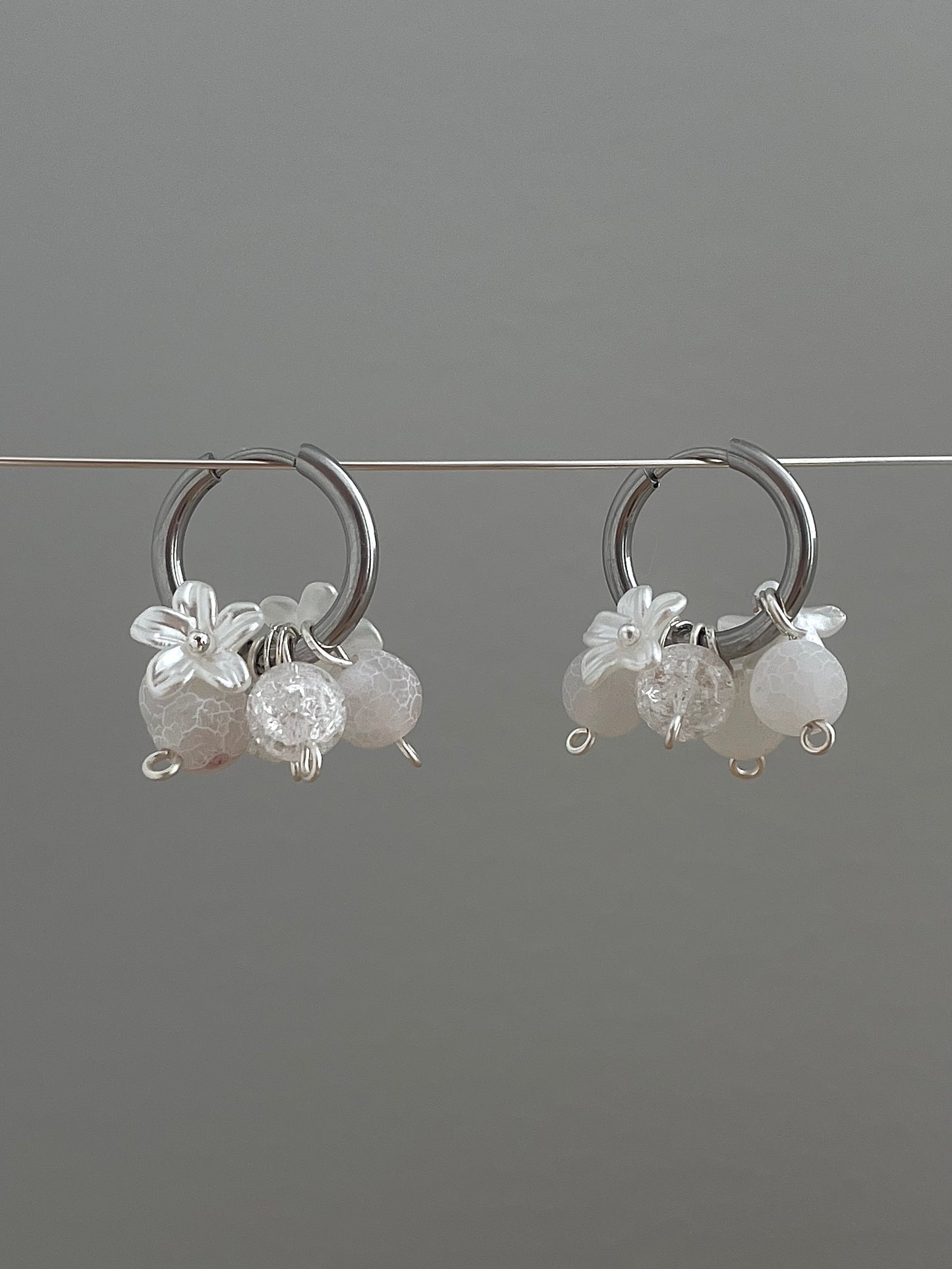 Flora hoops, silver