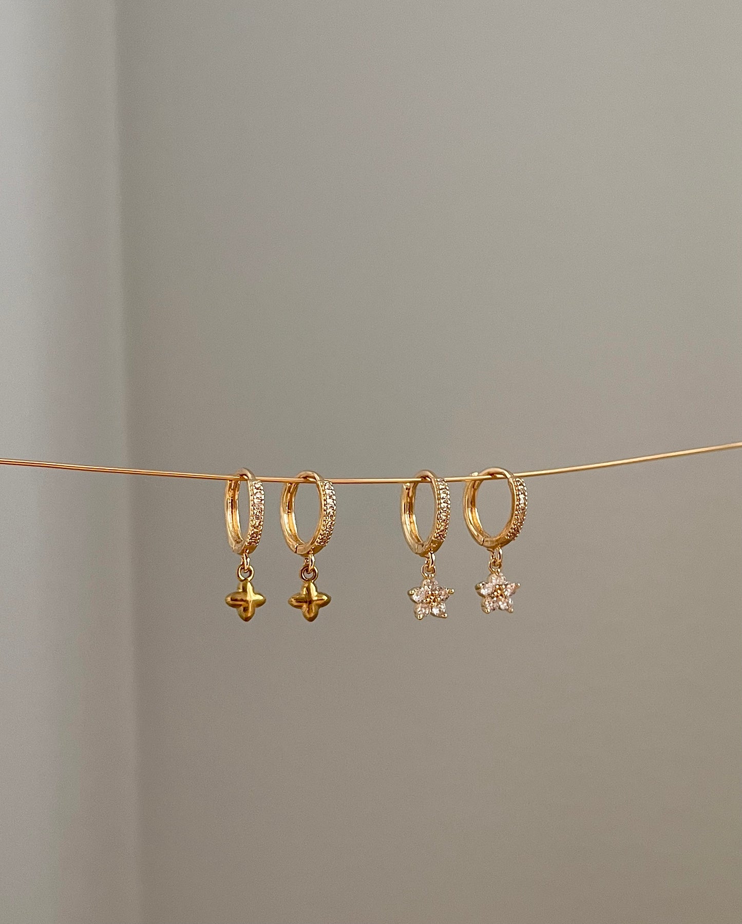2x pairs of earrings, dainty charms