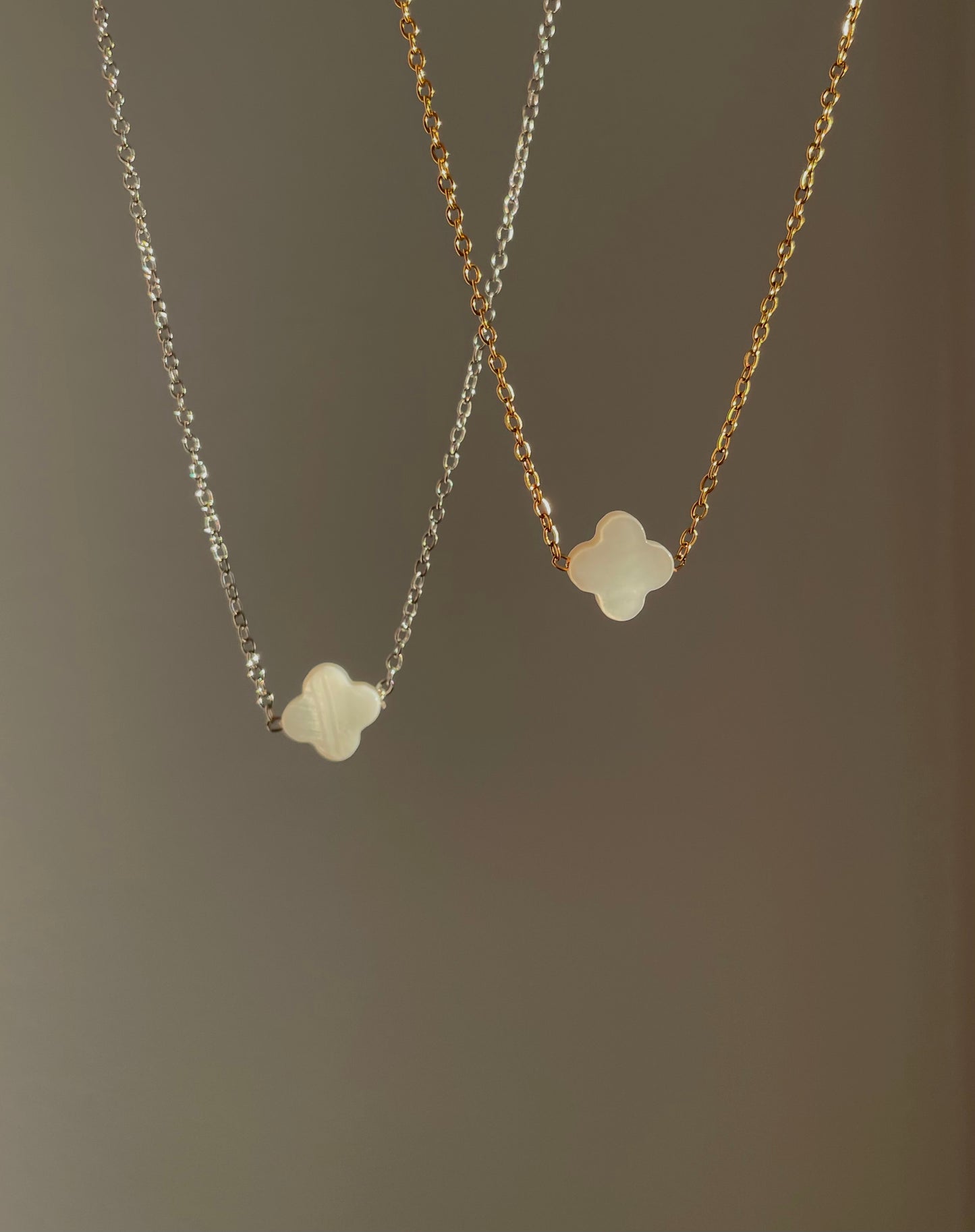 The Noela set, gold/silver