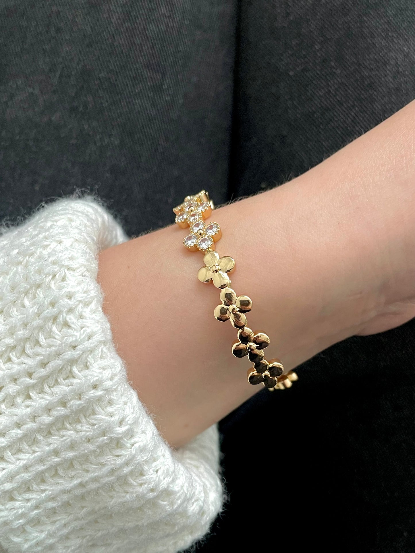 Gold Clover bracelet, gold rhinestone jewelry, 18K Gold plated diamond, stainless steel, adjustable