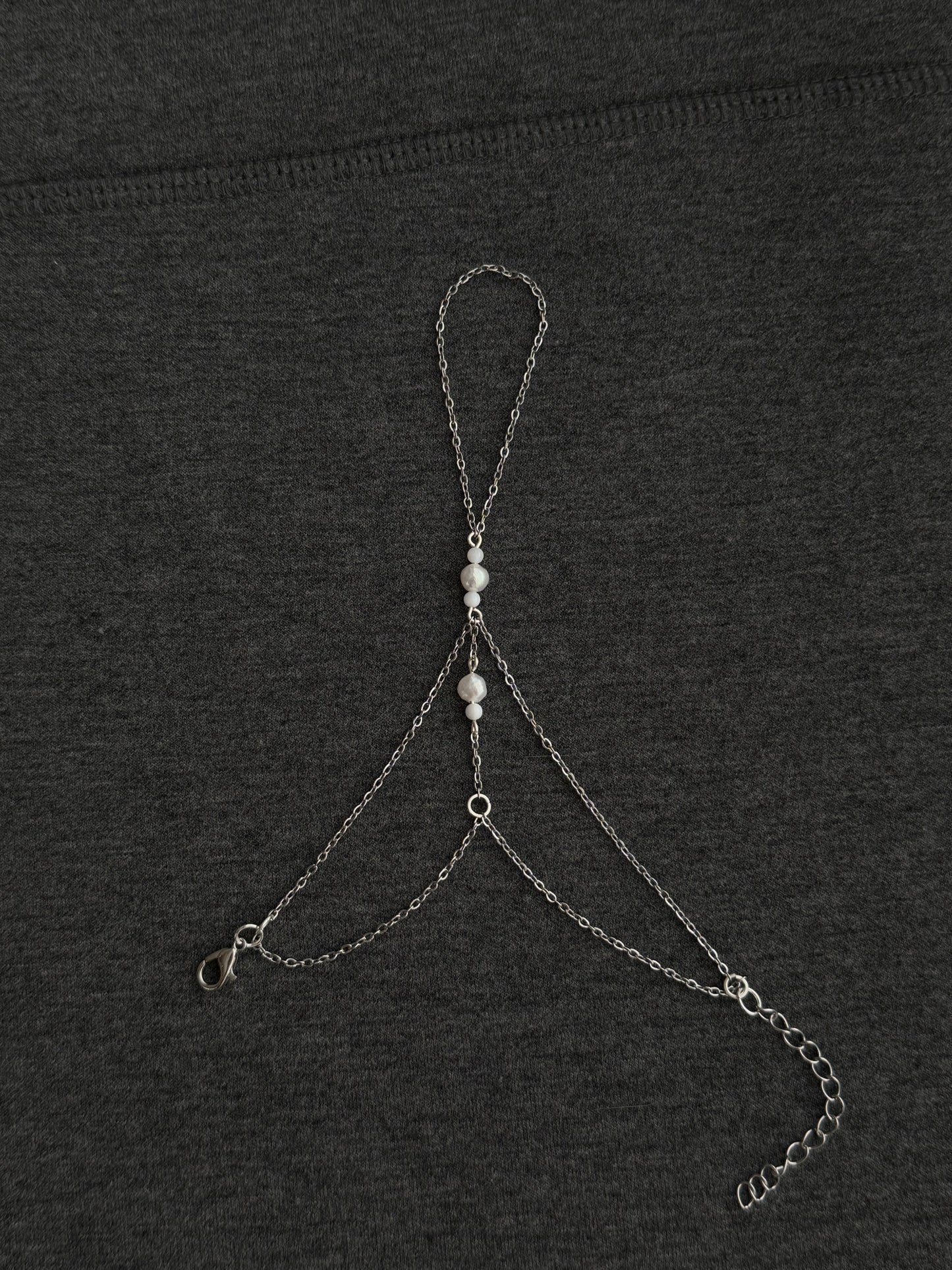 Riviera Hand Chain, silver