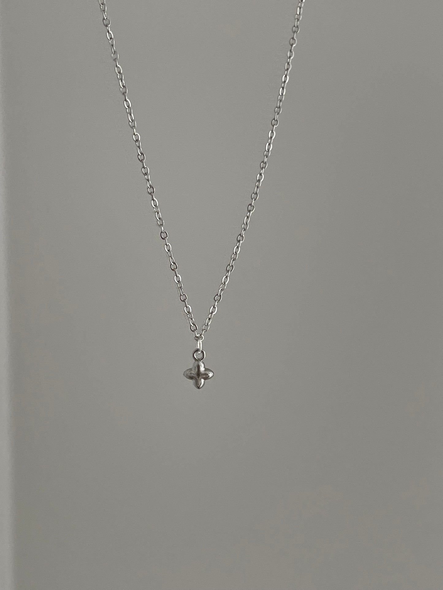 Lucky Clover Necklace, stainless steel