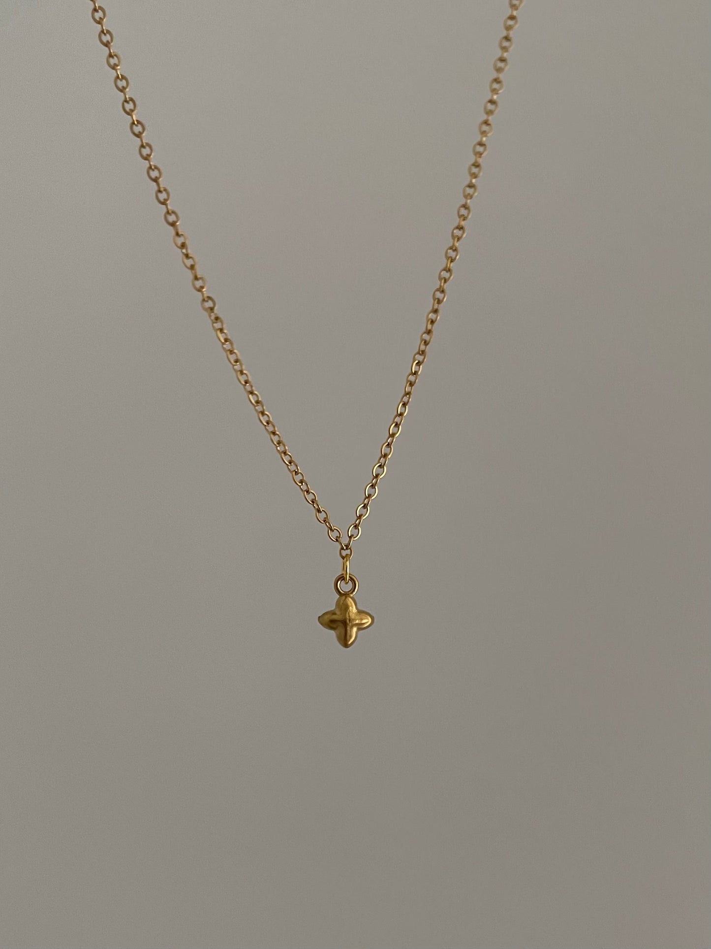 Lucky Clover Necklace, stainless steel