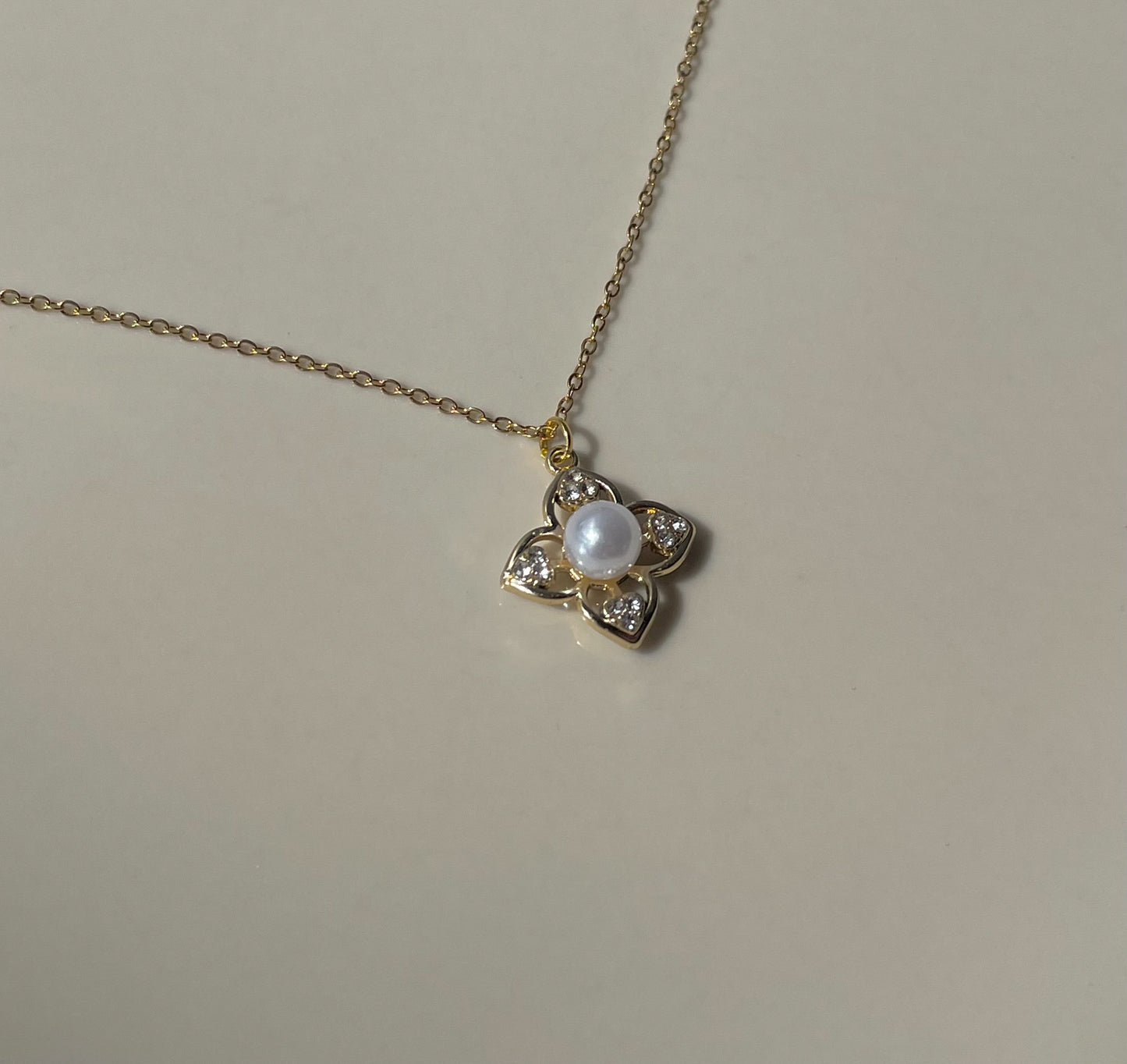 Pearl Clover Dangle Drop earrings and necklace set, pearl, handmade in Finland