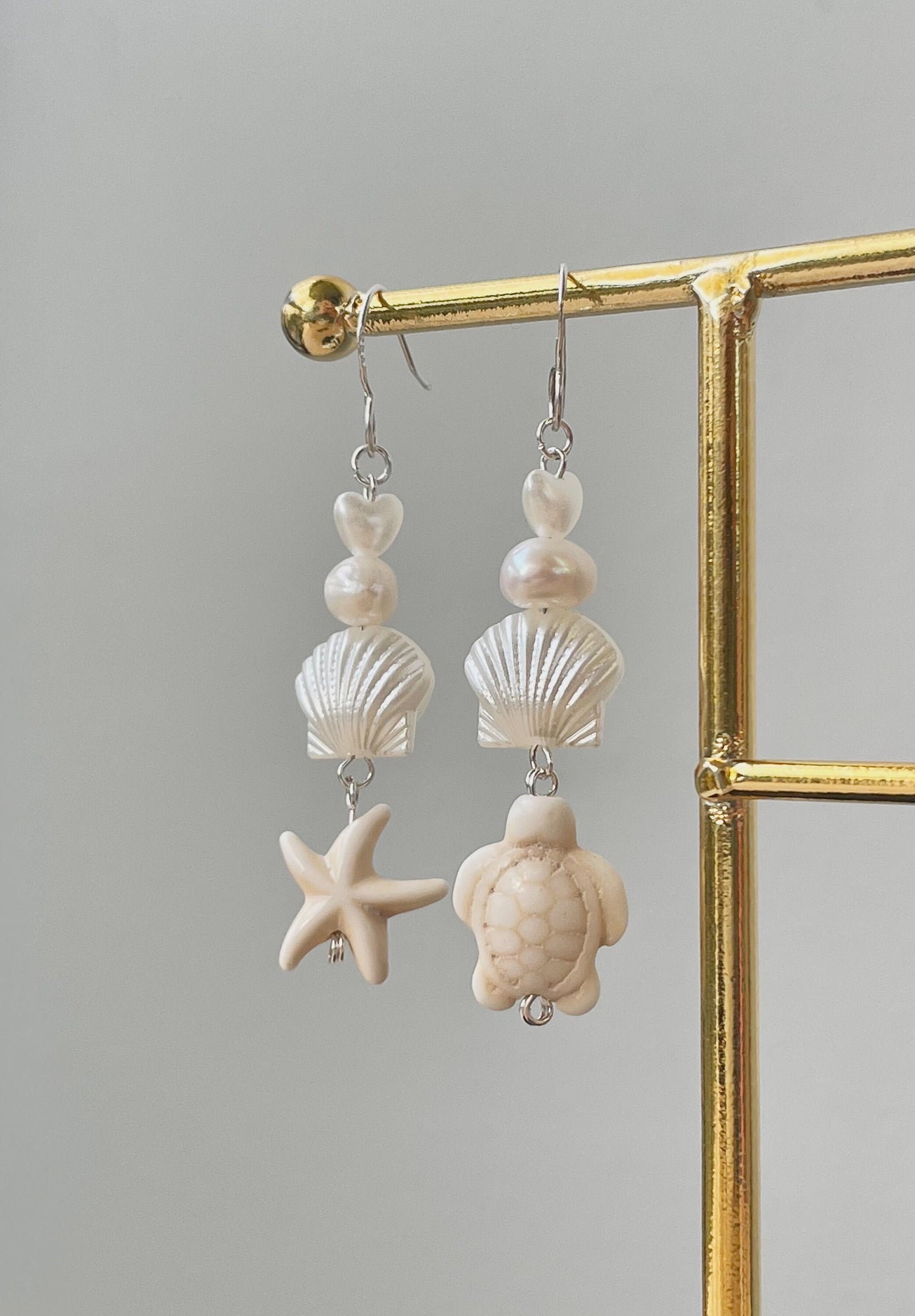 Seashell Starfish Pearl beach earrings, pearly white dangle drop mermaid jewelry, ocean and sea aesthetic shell earrings, sea turtle charms, gold and silver