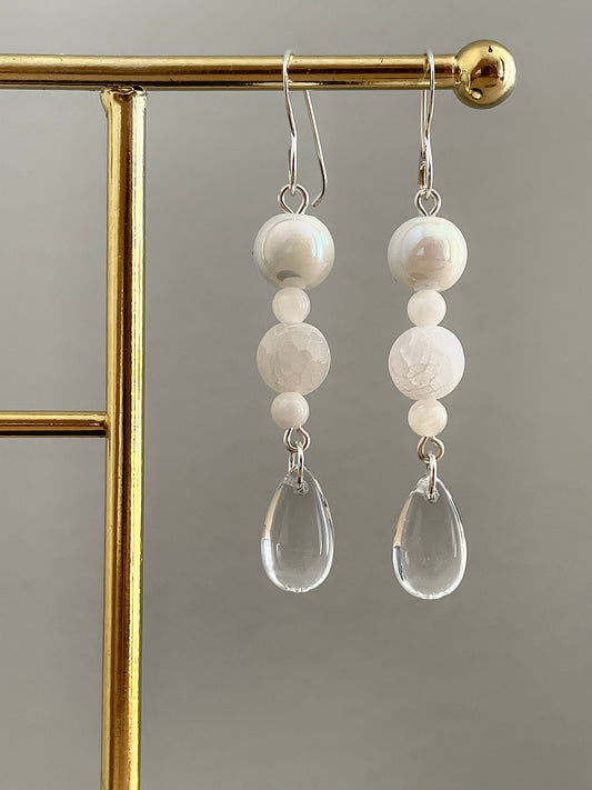Rainy Moon earrings, silvery