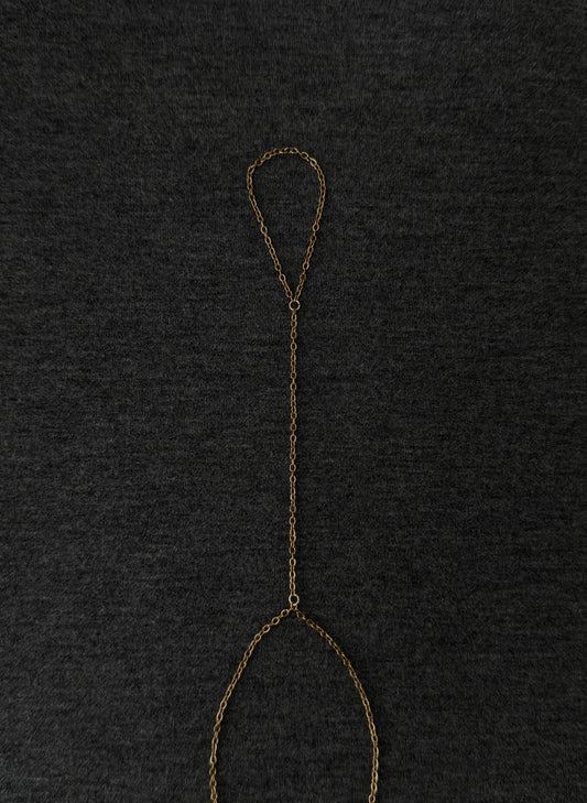 Hand Chain, golden