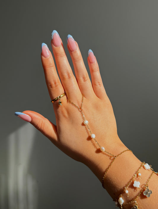 Alora Hand Chain, gold