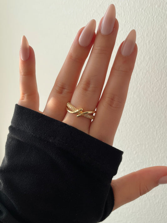 Rhea Ring, gold