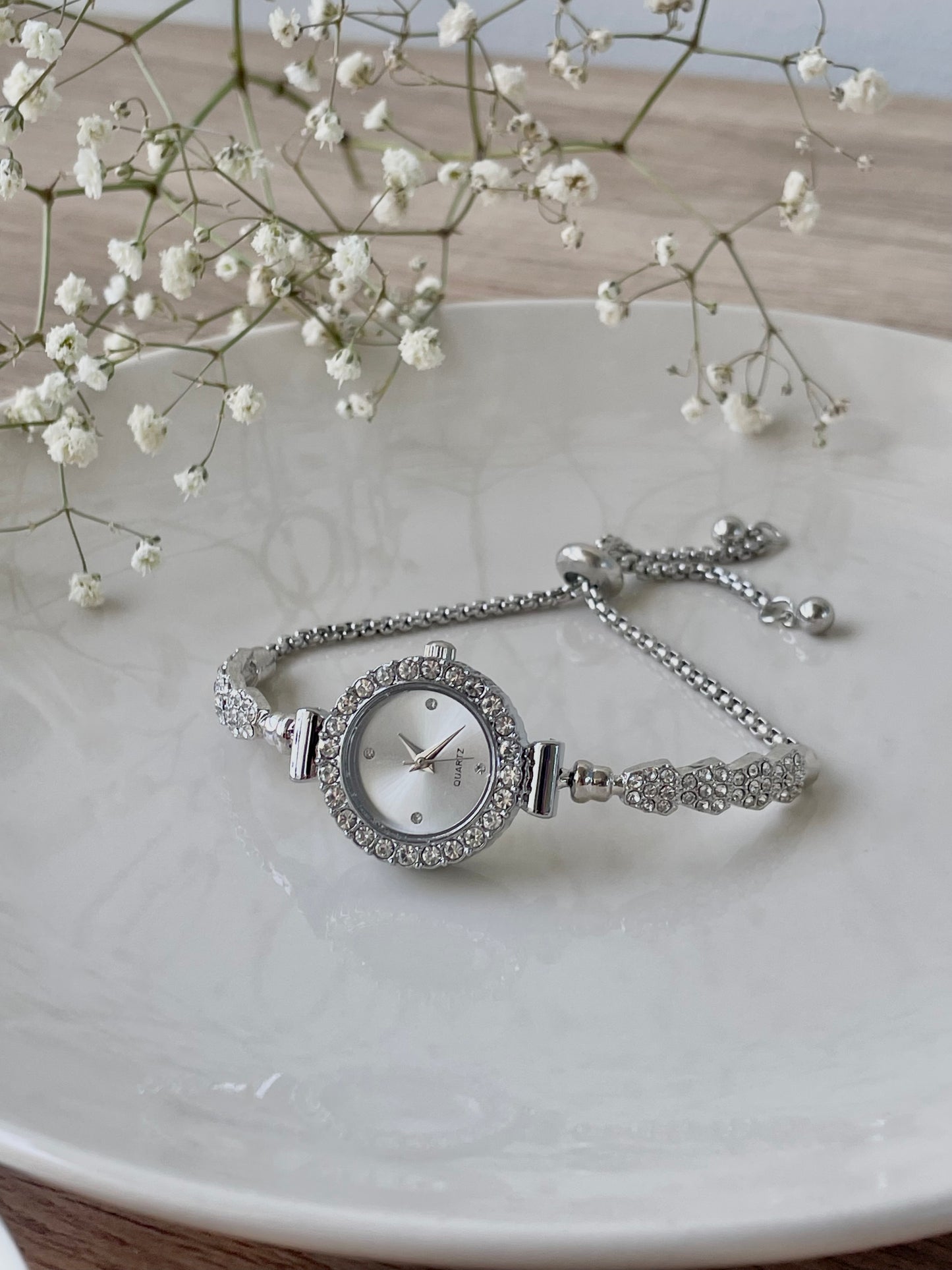 PREORDER | 30.4. Silver Rhinestone bracelet watch, Cocktail Watch, adjustable luxury bolo bracelet, Quartz watch, stainless steel