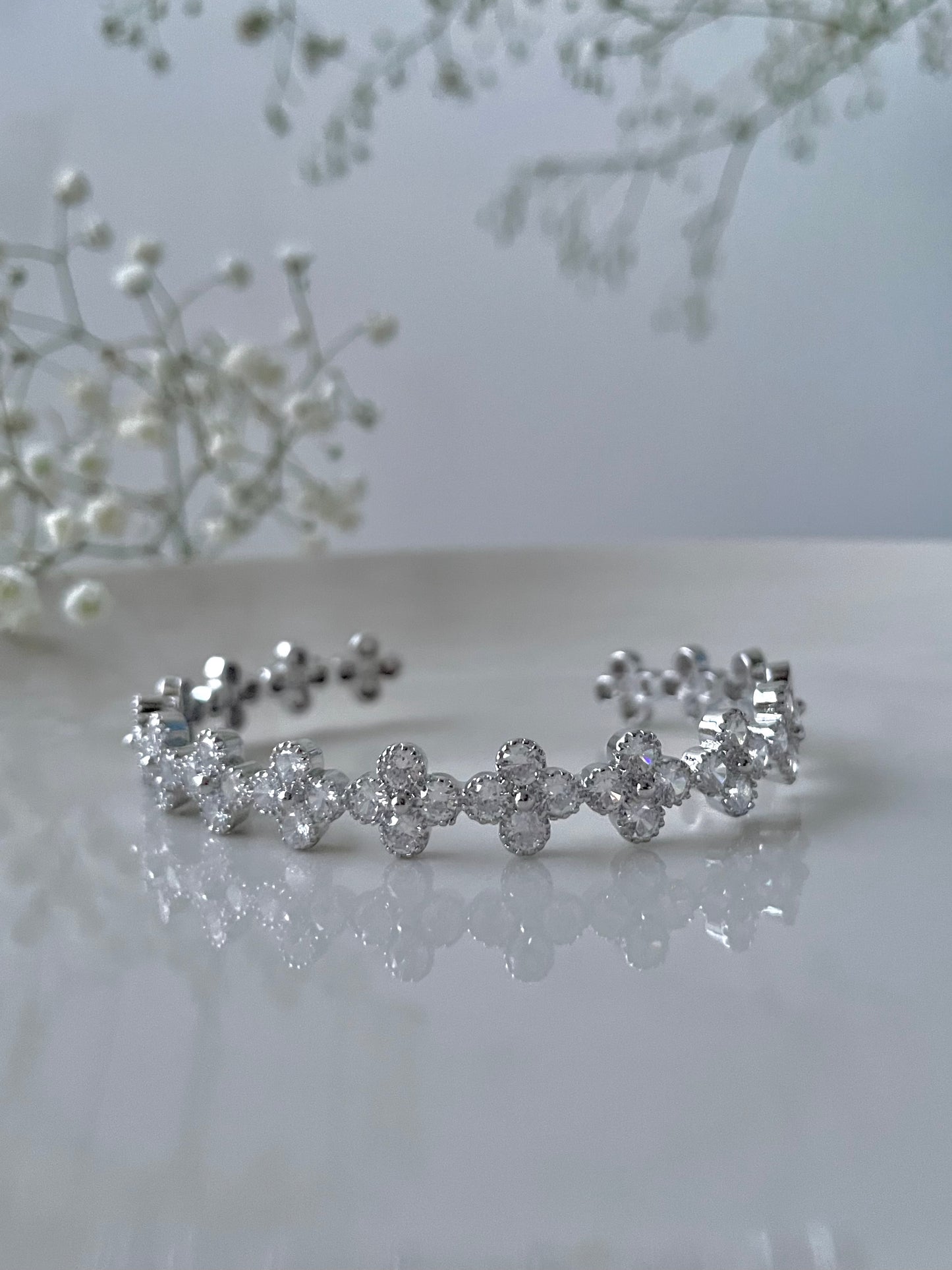 PREORDER | 5.5. Silver Rhinestone four clover bracelet jewelry, 925 silver plated diamond, stainless steel, adjustable