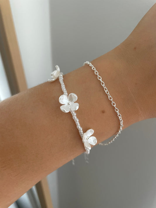 Aava stack, 2x dainty bracelets