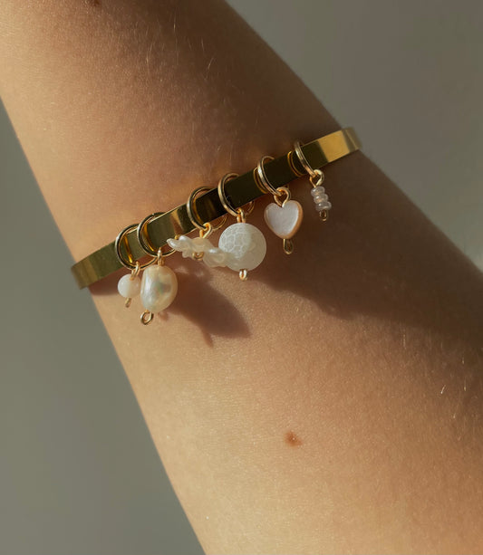 Delilah bangle, gold