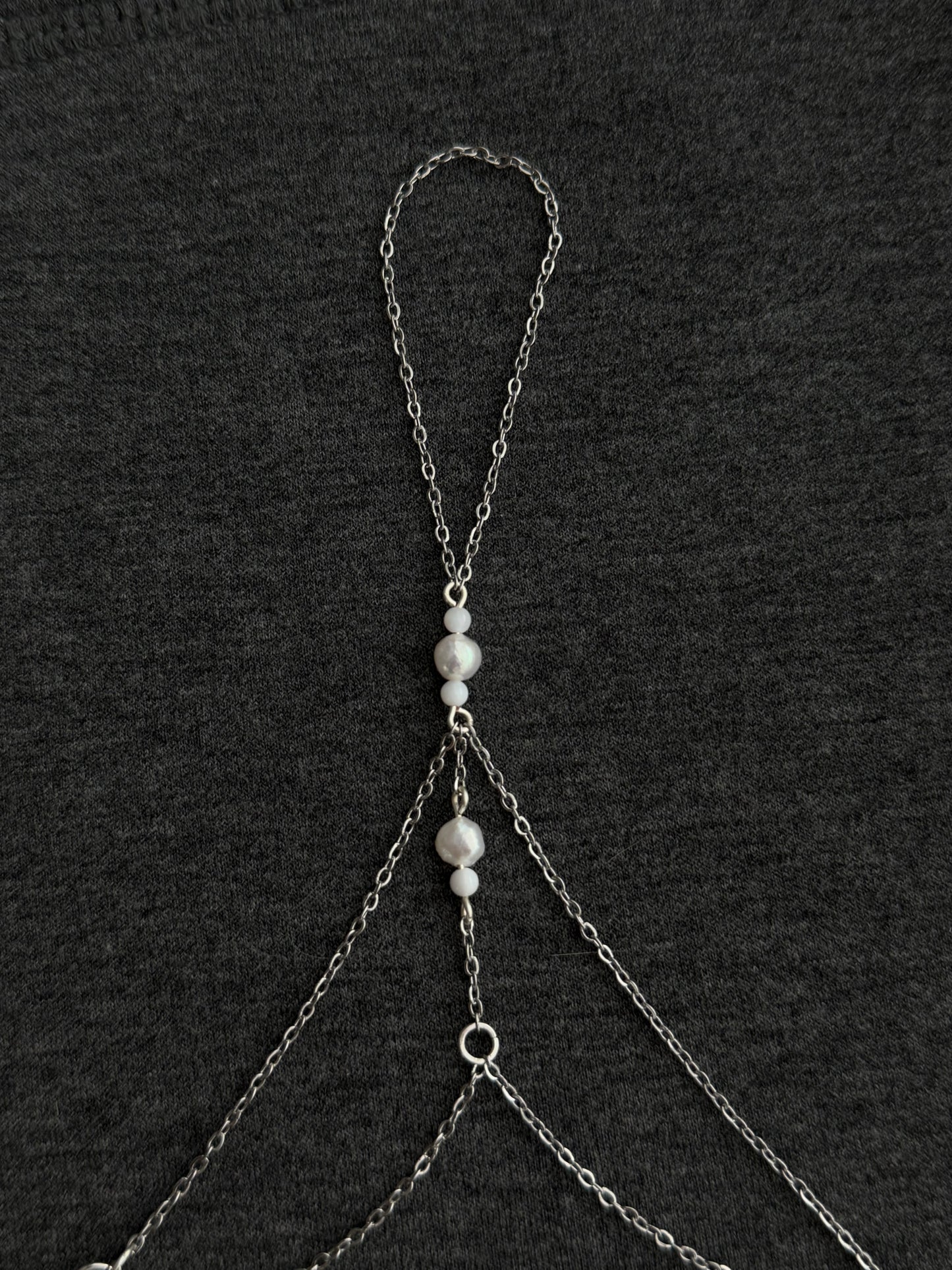 Riviera Hand Chain, silver