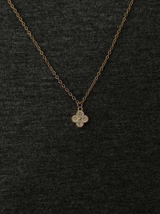 Clover Necklace, gold