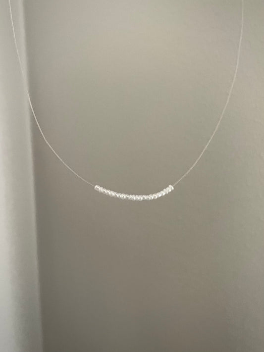 Whispers of love | Invisible necklace