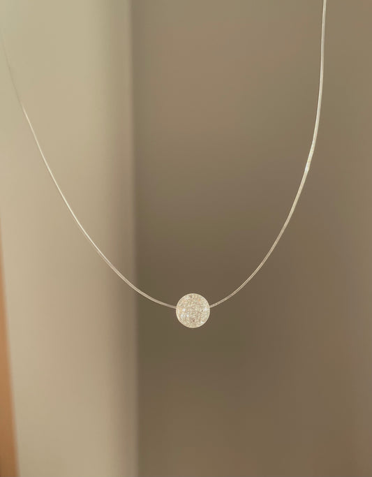 Dream | Invisible necklace