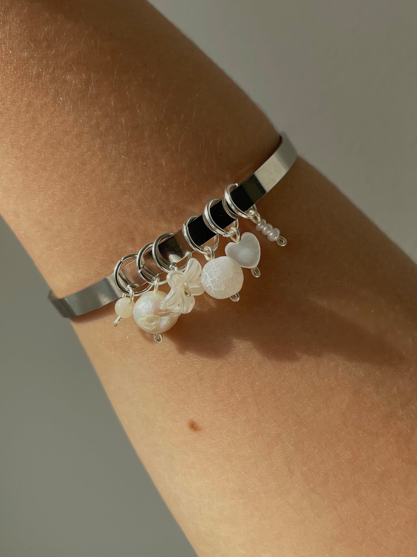 Delilah bangle, silver