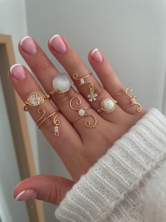 2x gold ring bundle, wire wrapped ring stack