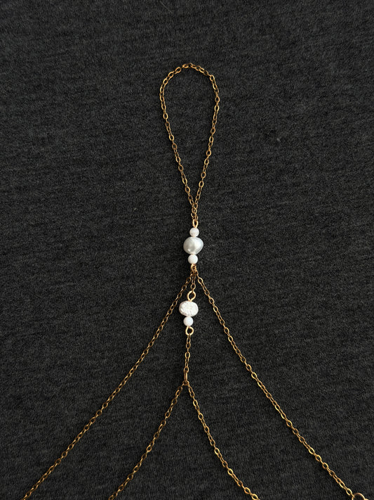Riviera Hand Chain, gold