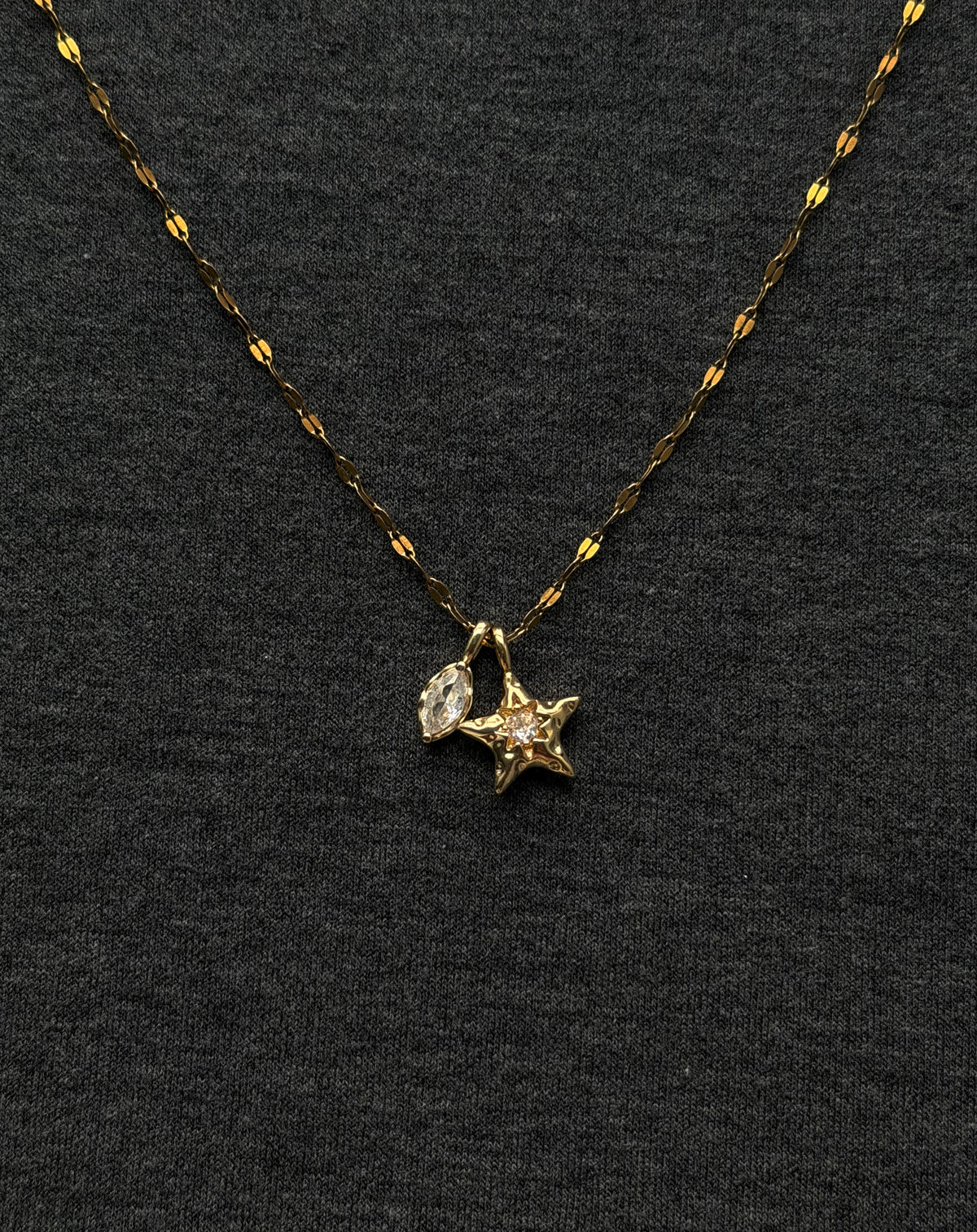 Nova Necklace, gold