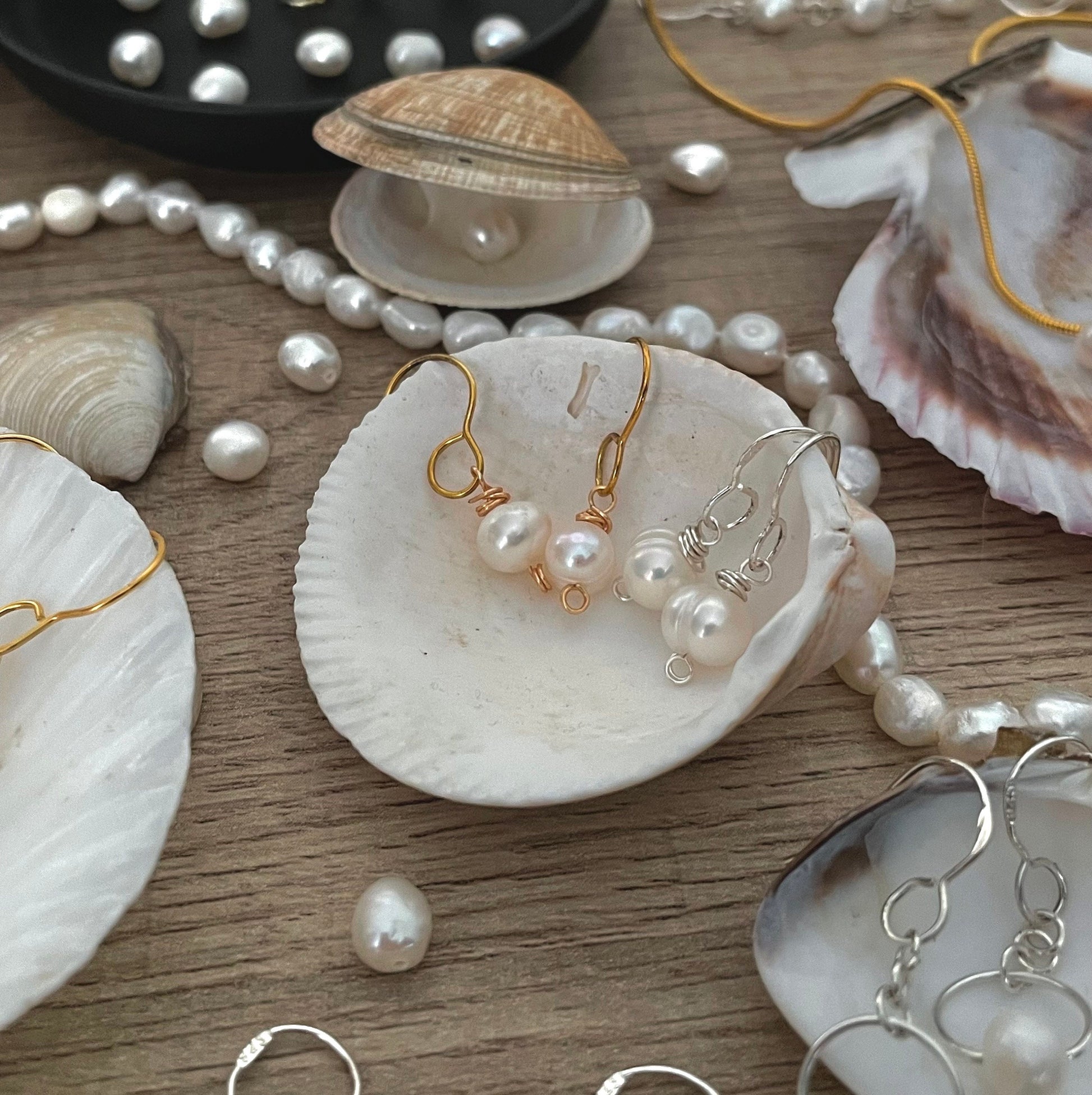 Dainty Pearl earrings, Elegant Pearl Dangle Drop earrings, Fresh water pearl earrings, Small pearl jewelry, gold and silver