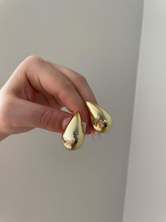 Chunky Gold Teardrop Earrings, Bottega Drop earrings, Gold Kylie earrings, 18K Gold plated Chunky Hoops