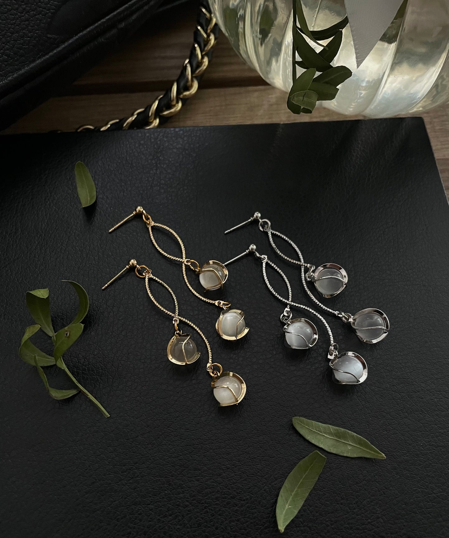 Dangle Gold Pearl Drop earrings, Long Imitation Pearl earrings, Bridal Pearl drop with diamonds, Chain earrings